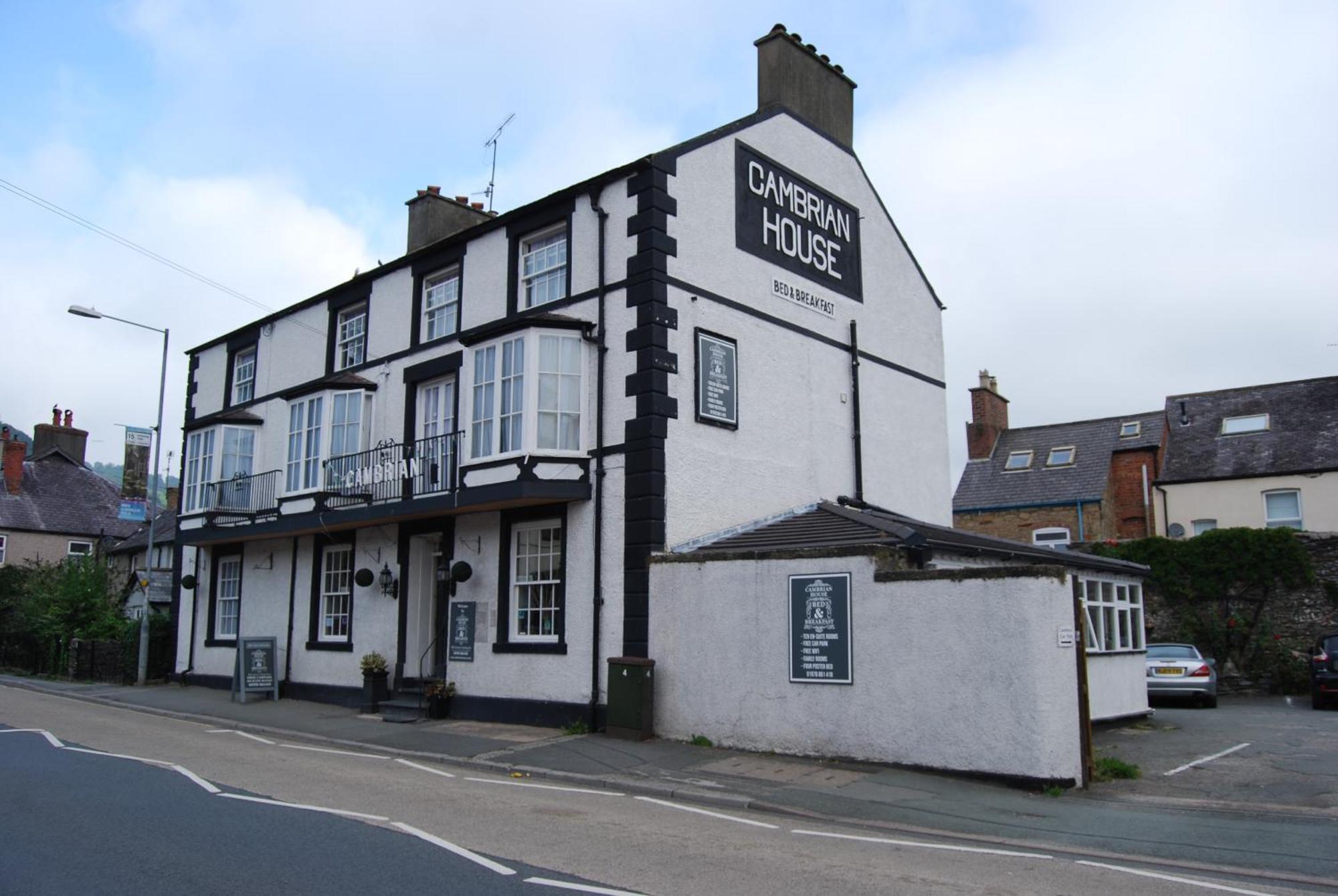 Cambrian House Bed & Breakfast Llangollen Exterior photo